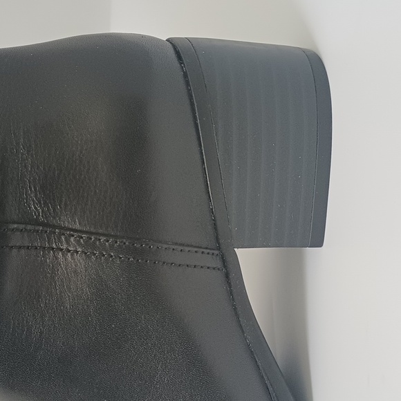 Naturalizer Kelso Women's Knee High Boot Wide Calf - Picture 9 of 12